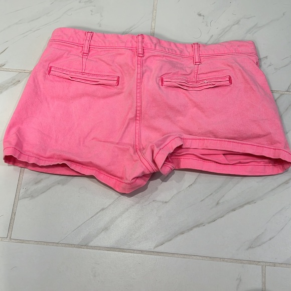 Shorts - Picture 2 of 3